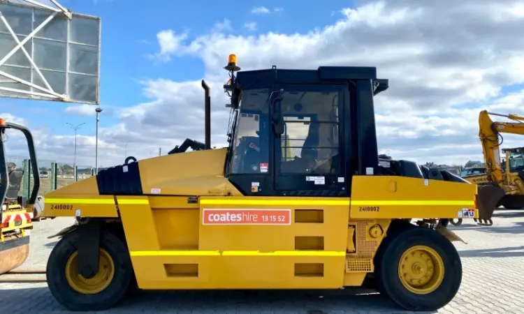 Каток Caterpillar PS300C 2010 - фото № 1