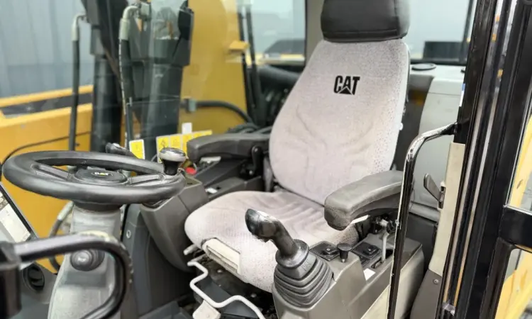 Caterpillar M318F - фото № 4
