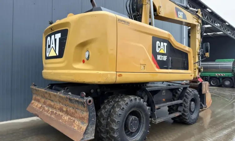 Caterpillar M318F - фото № 6