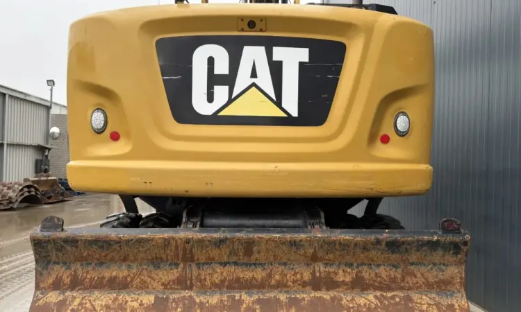 Caterpillar M318F - фото № 9