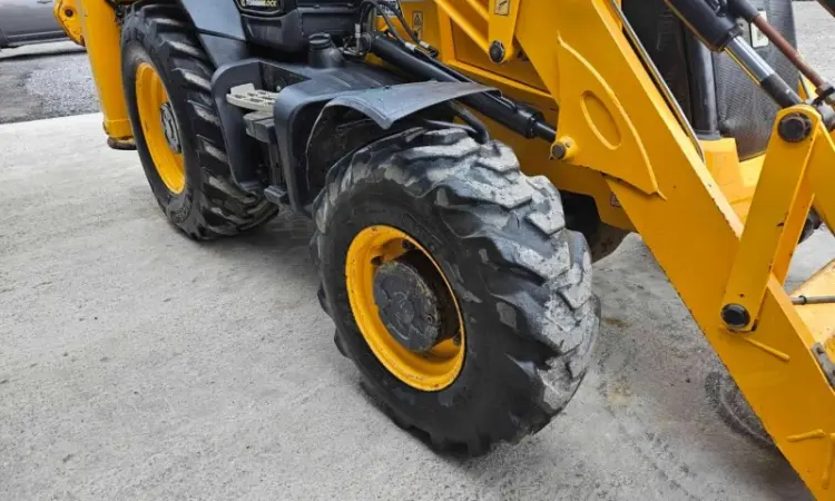 JCB 3CX SiteMaster 2016 рік - фото № 4