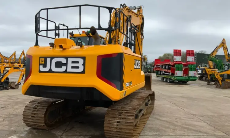 JCB 220X L SV 2024 рік - фото № 3