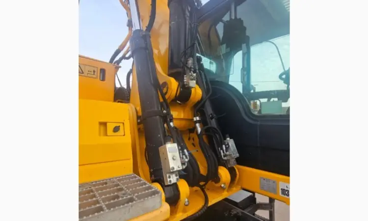 JCB JS 200 W 2012 рік - фото № 9