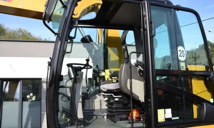 CATERPILLAR M315D 2015 рік - фото № 8