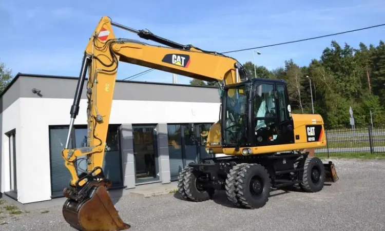 CATERPILLAR M315D 2015 рік - фото № 9