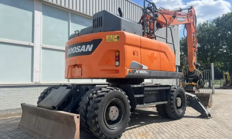 Doosan DX165 W-5 - фото № 8
