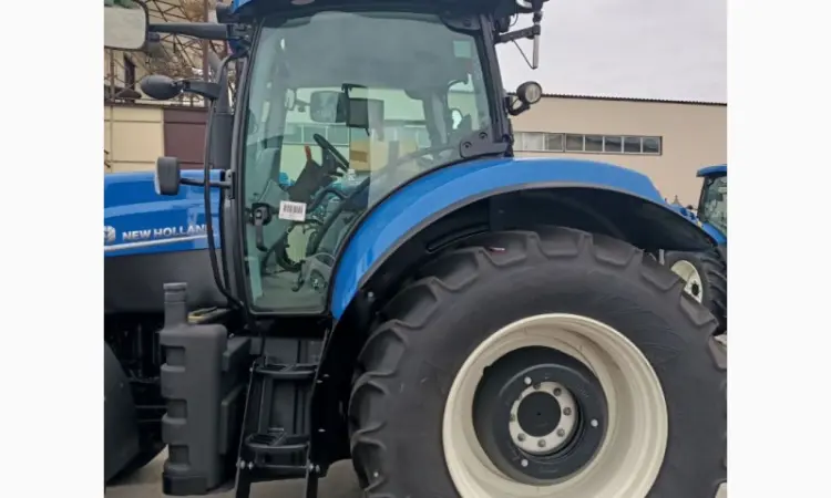 Трактор New Holland T6090 Classic 165к.с - фото № 6