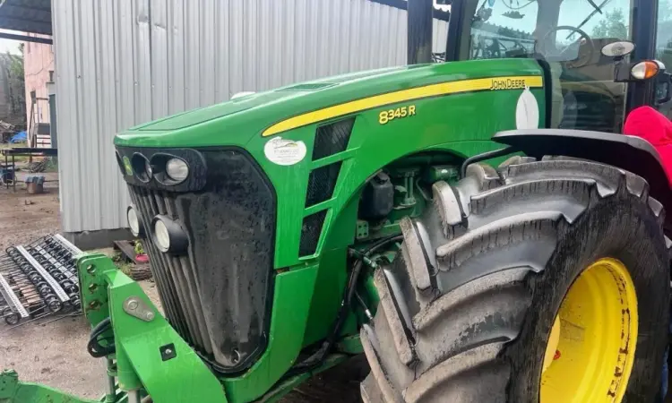 Трактор колісний John Deere 8345R - фото № 1