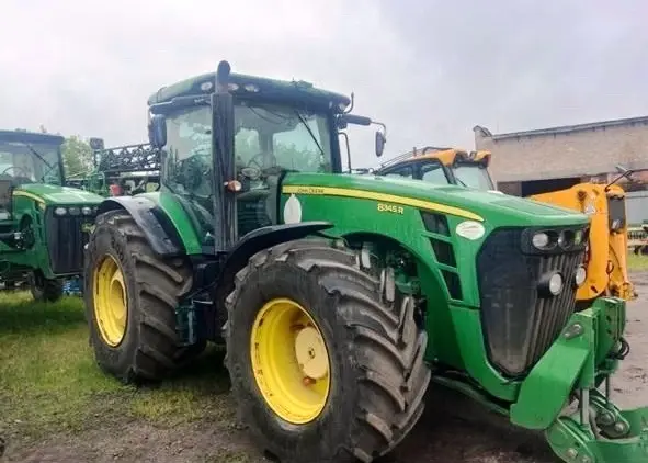 Трактор колісний John Deere 8345R - фото № 2