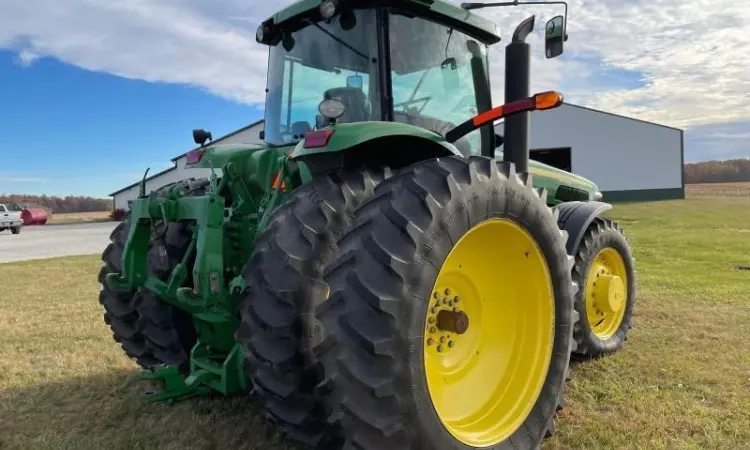 John Deere 8420 трактор колісний амереканський - фото № 2
