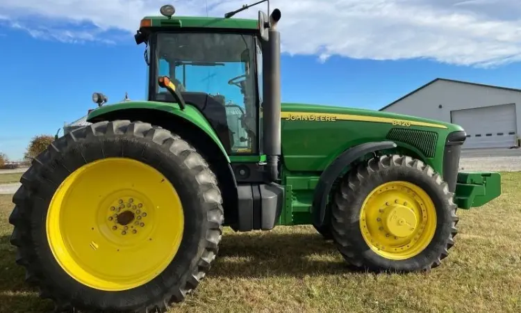 John Deere 8420 трактор колісний амереканський - фото № 3