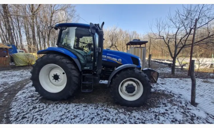 Трактор New Holland T6050 - фото № 1