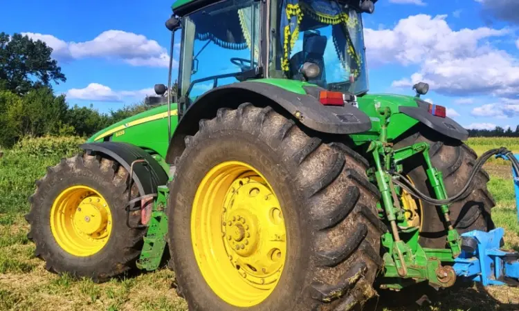 Трактор колісний John Deere 8430 - фото № 7
