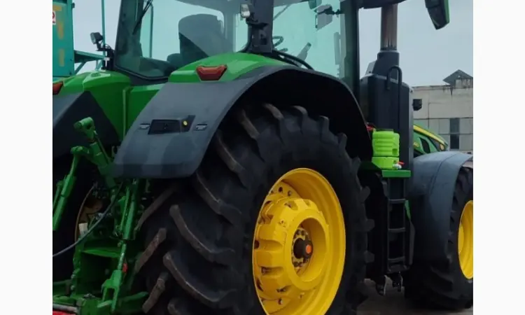 Трактор колісний John Deere 8R 340 - фото № 9