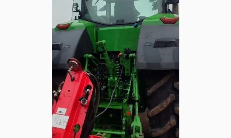 Трактор колісний John Deere 8R 340 - фото № 10