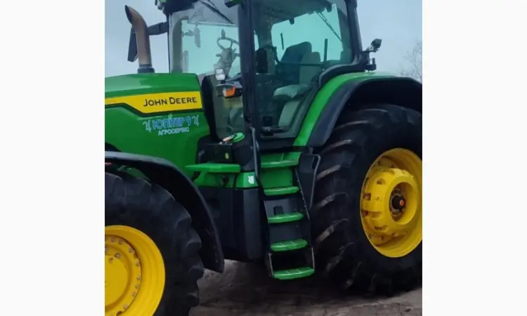 Трактор колісний John Deere 8R 340 - фото № 4