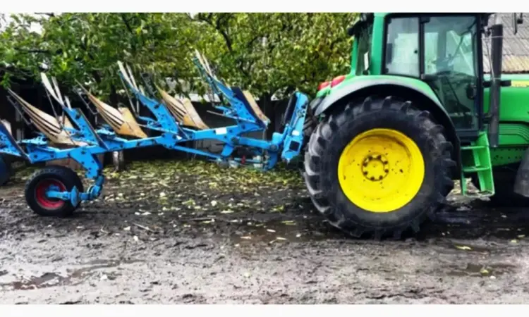 Трактор колісний John Deere 6920S - фото № 5