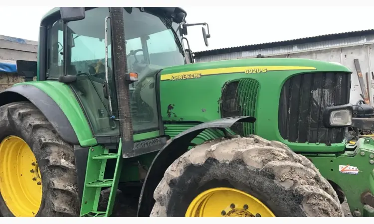 Трактор колісний John Deere 6920S - фото № 6