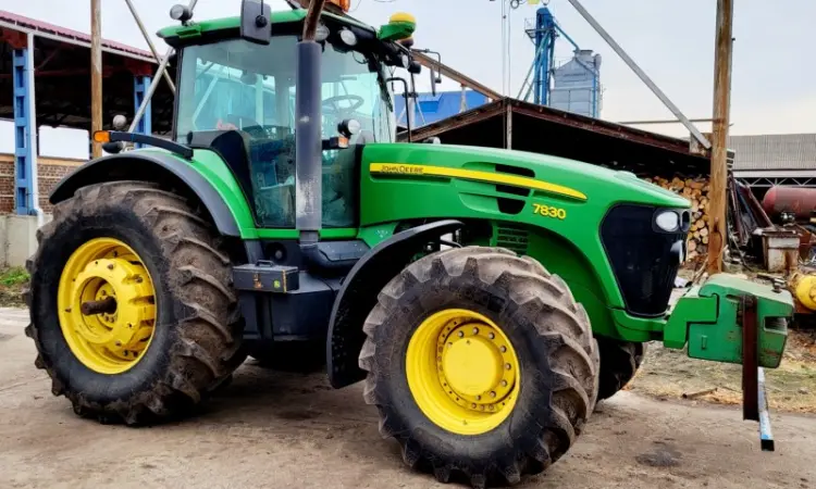 Трактор колісний John Deere 7830 - фото № 1