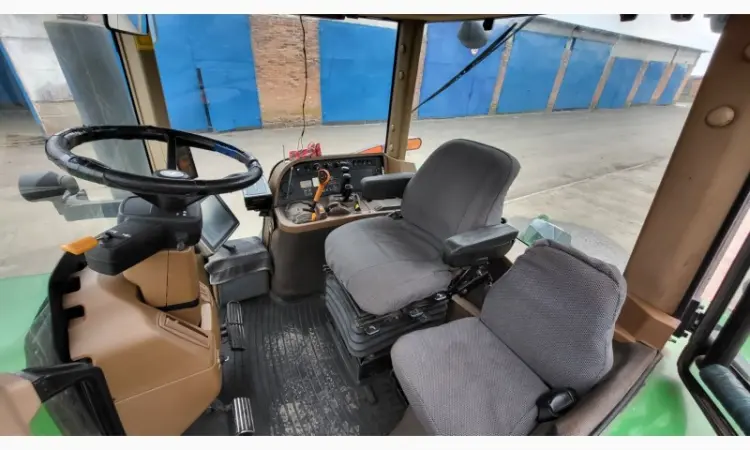 Трактор колісний John Deere 7830 - фото № 10