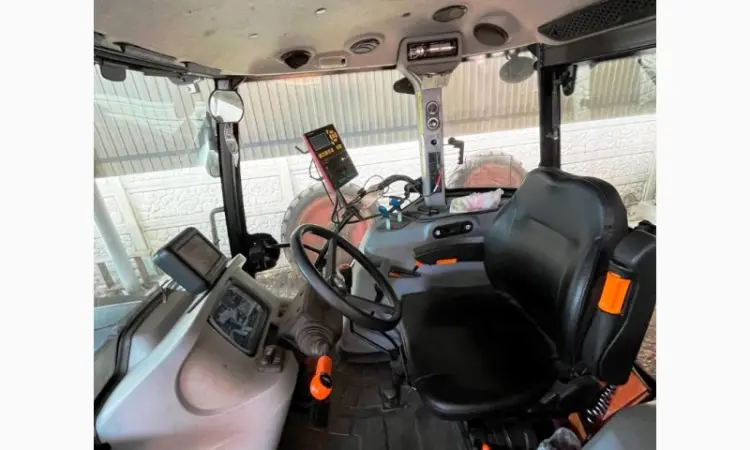Трактор New Holland TD5.110 - фото № 3