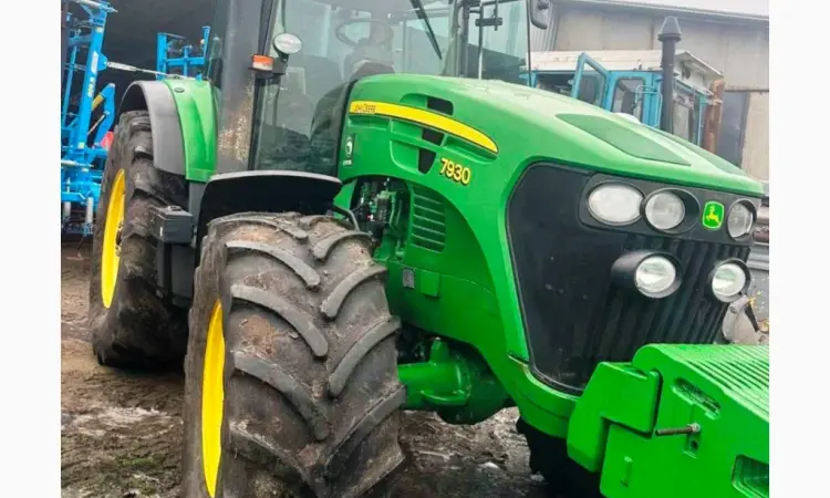 Трактор колісний John Deere 7930 - фото № 1