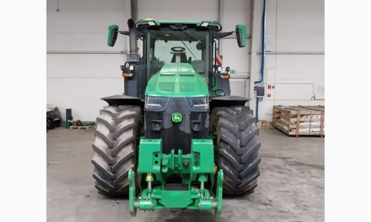 Трактор John Deere 8R 310 - фото № 1
