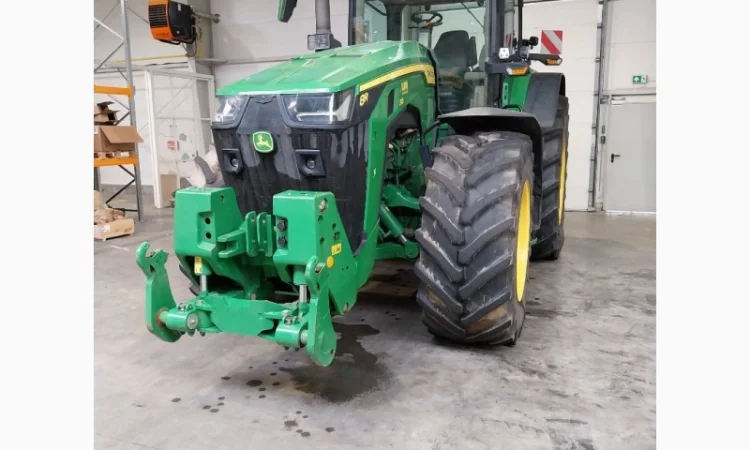 Трактор John Deere 8R 310 - фото № 11