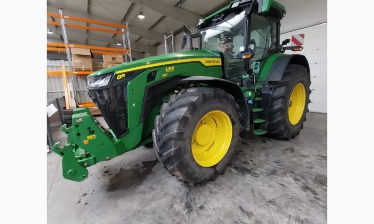 Трактор John Deere 8R 310 - фото № 6