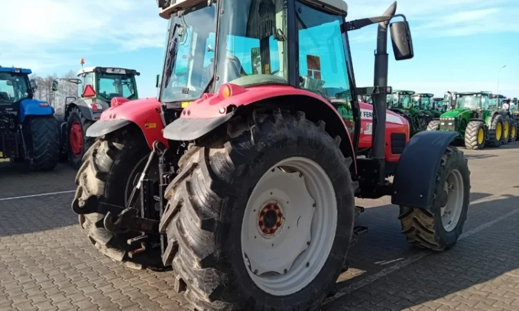 Трактор Massey Ferguson 5465 - фото № 6