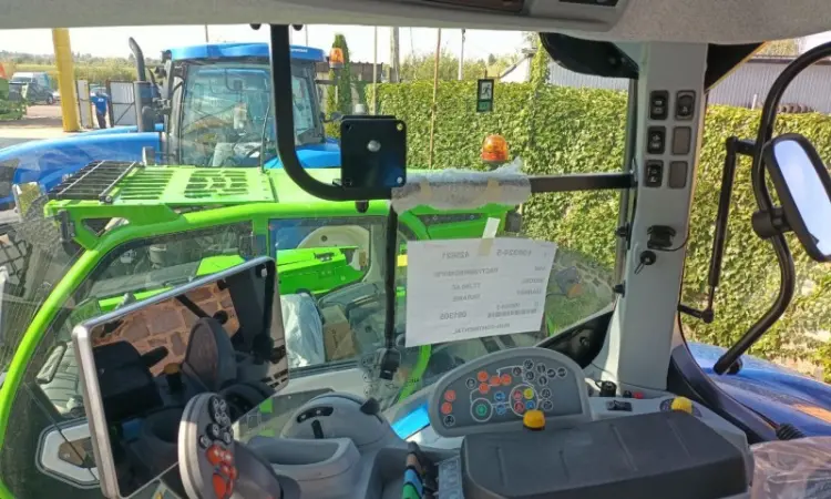 Новий ТРАКТОР New Holland T7.260 Auto Command T3 - фото № 6