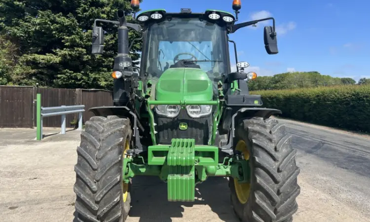 John Deere 6120М 2022 р - фото № 1