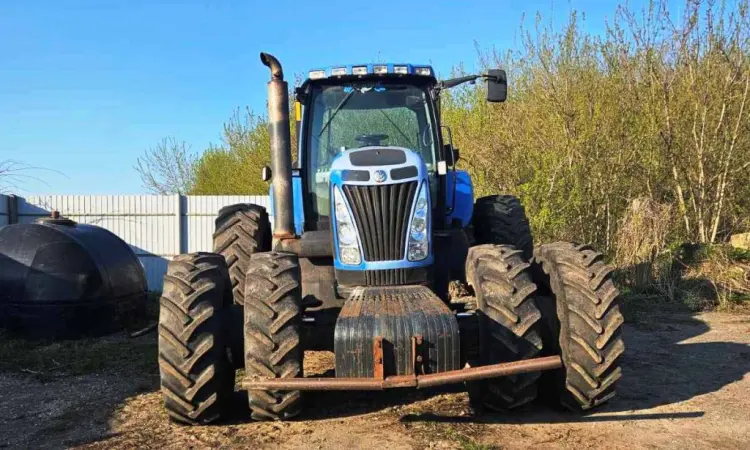 Трактор New Holland T8050 - фото № 2