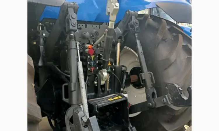 Трактор New Holland T8.410 GENESIS - фото № 2