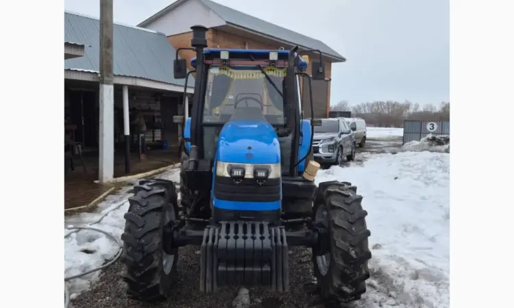 Трактор New Holland TL 105 - фото № 3