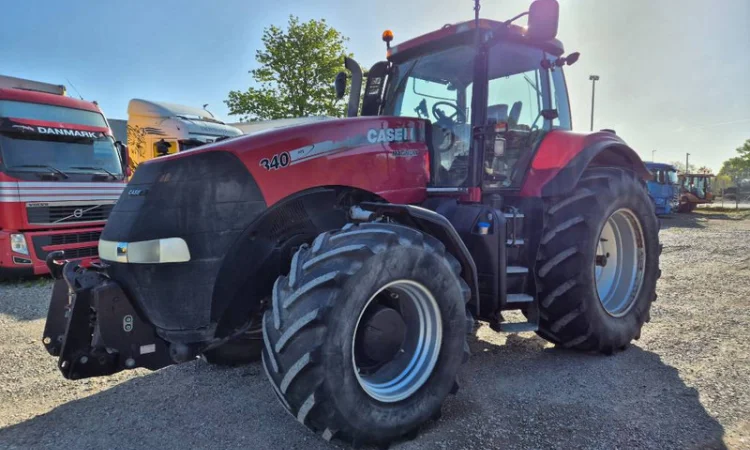Трактор Case IH Magnum 340 (2012 - фото № 5