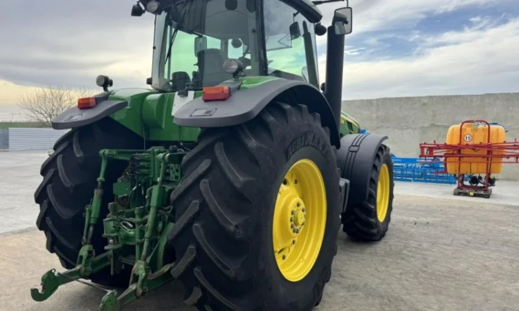 Трактор John Deere 8430 (2006 - фото № 4