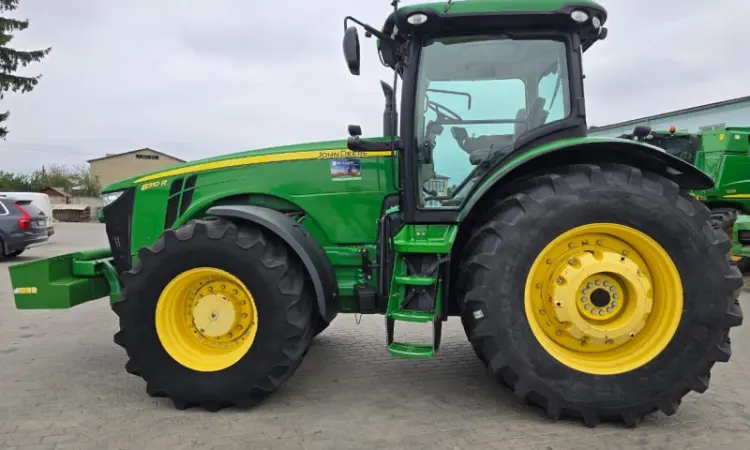Трактор John Deere 8310R (2014) В наявності - фото № 1