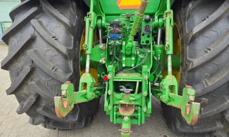 Трактор John Deere 8310R (2014) В наявності - фото № 3