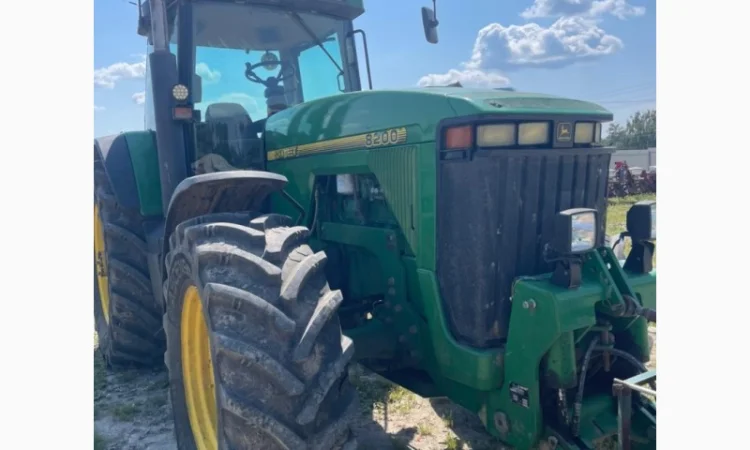 Трактор John Deere 8200 (1996р) - фото № 2