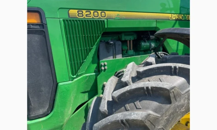 Трактор John Deere 8200 (1996р) - фото № 5