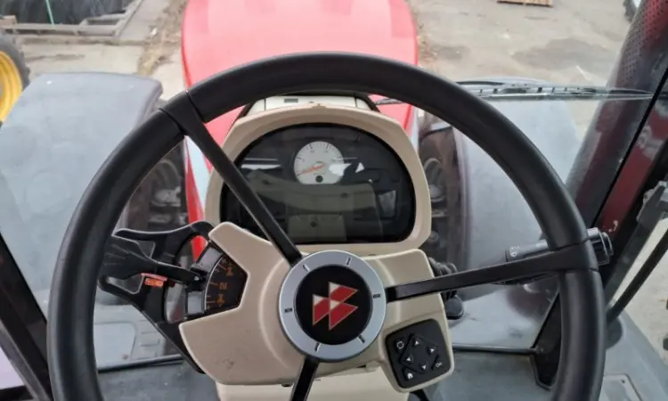 Трактор Massey Ferguson 8690 - фото № 8