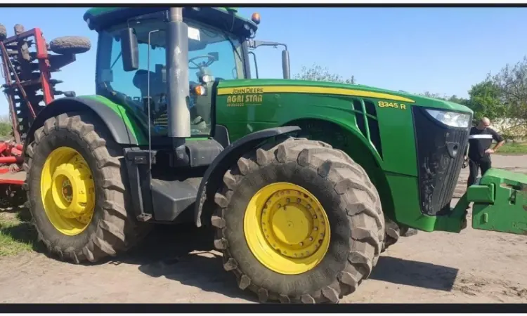 Трактор John Deere 8345R - фото № 3