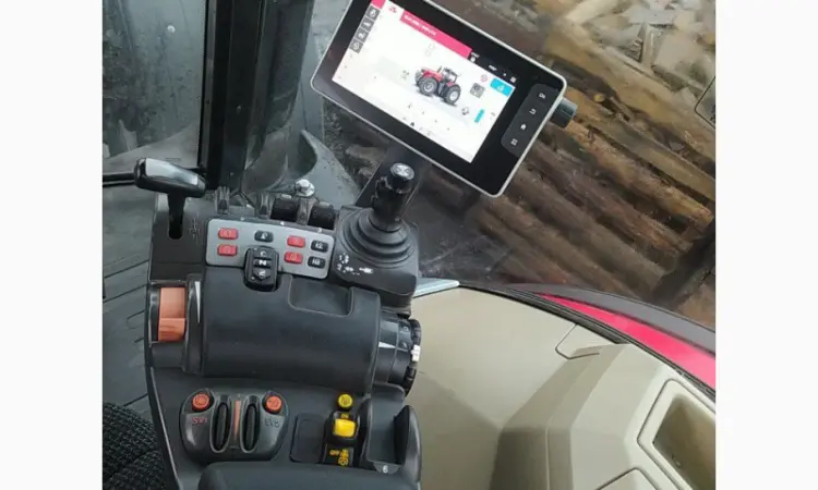 Трактор Massey Ferguson 8737 S - фото № 10