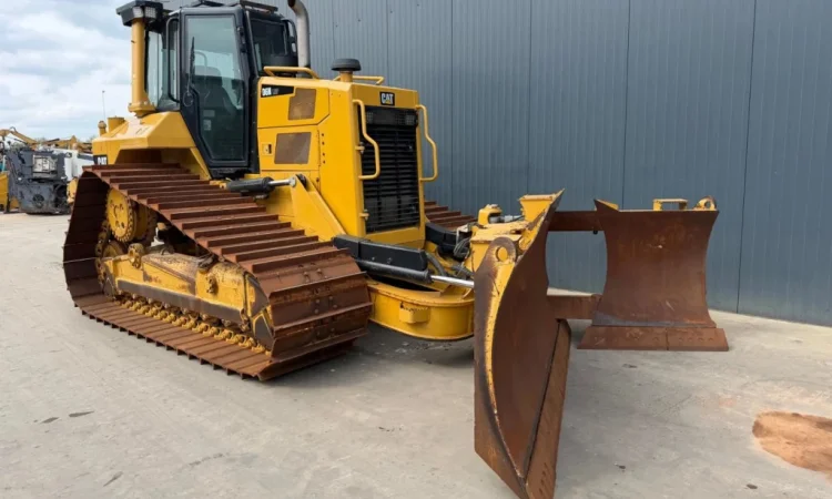 Caterpillar D6N LGP 2017 р - фото № 1