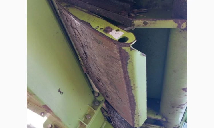Жатка Claas Vario 900 - фото № 17