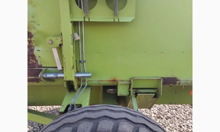 Жатка Claas Vario 900 - фото № 4
