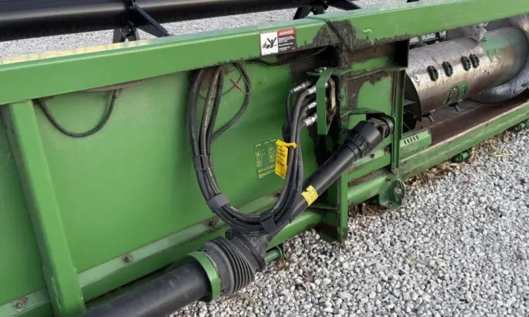 Жниварка John Deere 630 F Hydraflex шириною 9 метрів - фото № 4