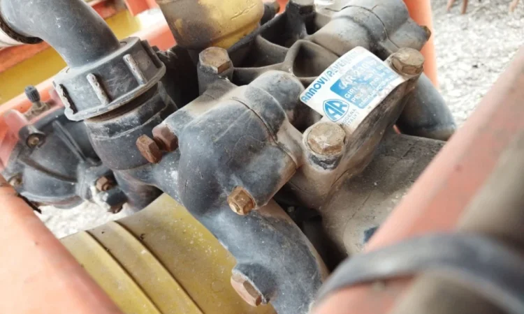 Продам Оприскувач навісний Douven 800 - фото № 8