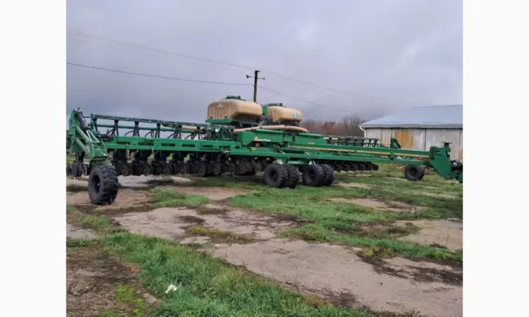 Сівалка Great Plains YP2425A-4715 24/47 рядкова (70/35 міжряддя) - фото № 8